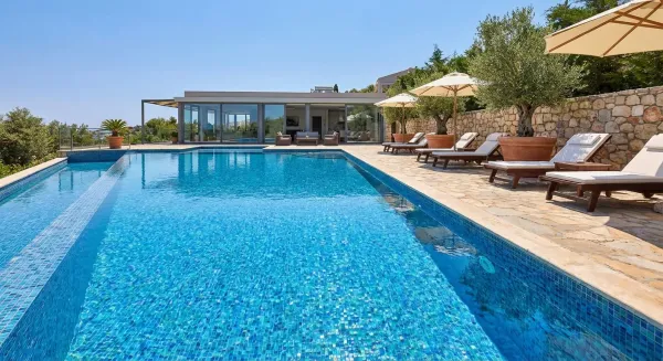 Revestimento para Piscina 2026: Guia Completo de Materiais e Aplicação